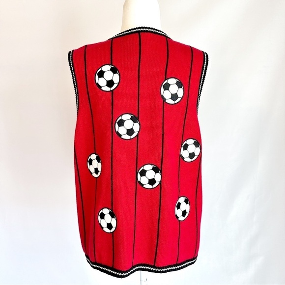 Vintage Mandal Bay Soccer Mom Novelty Button Red V-Neck Knit Sweater Vest Large - Picture 11 of 15
